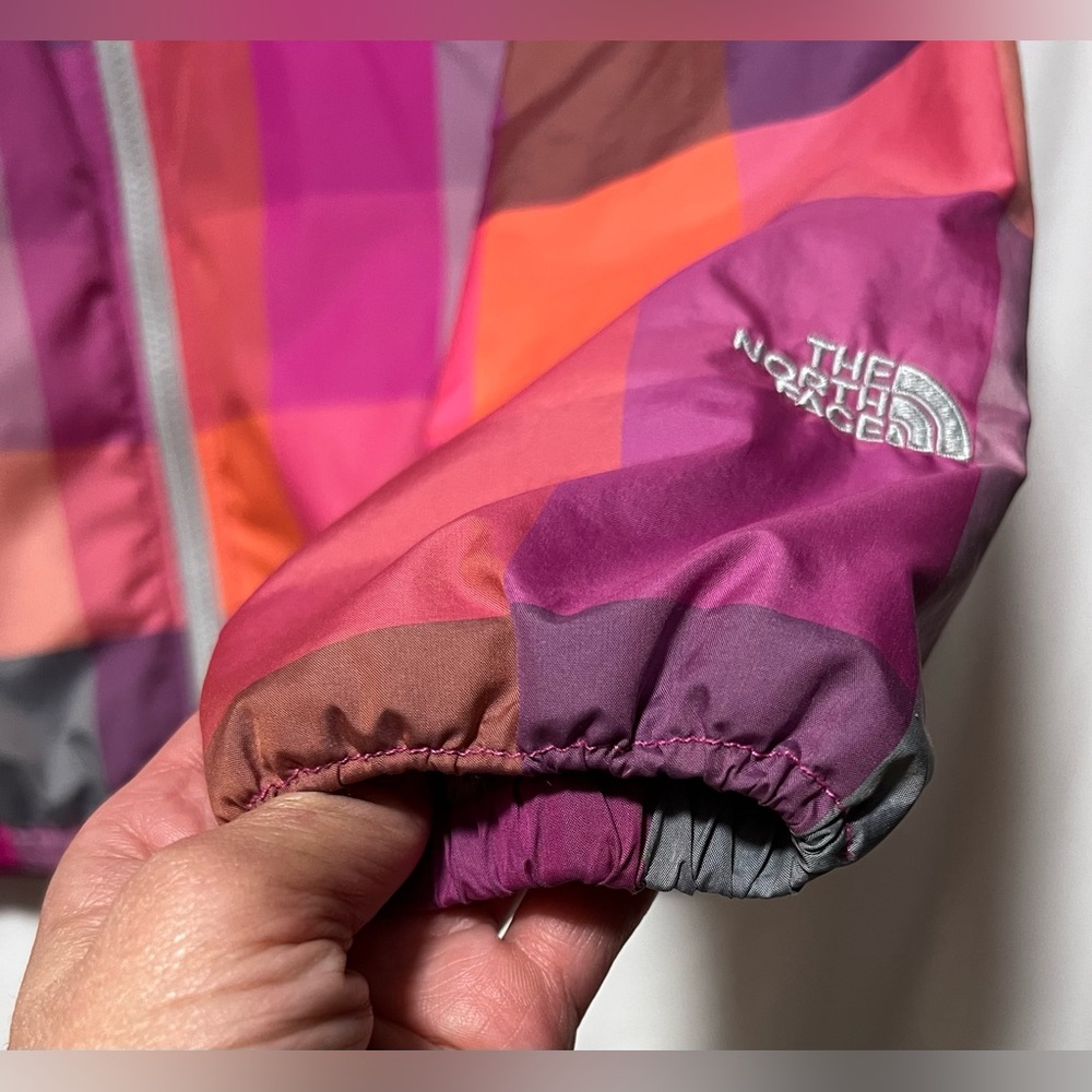 The North Face Multicolor Plaid Windbreaker Shell Jacket Spring Outdoor Hiking - Picture 5 of 12